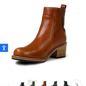 Womens leather boots